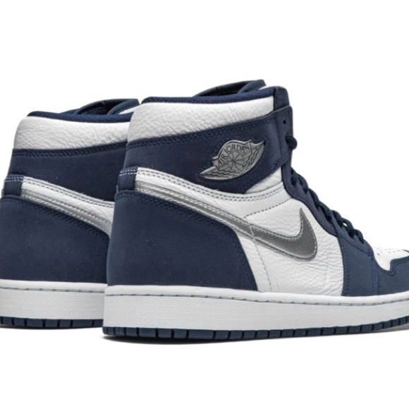 Kids Air Jordan 1 Retro High CO.JP
Midnight Navy - Picture 3 of 10